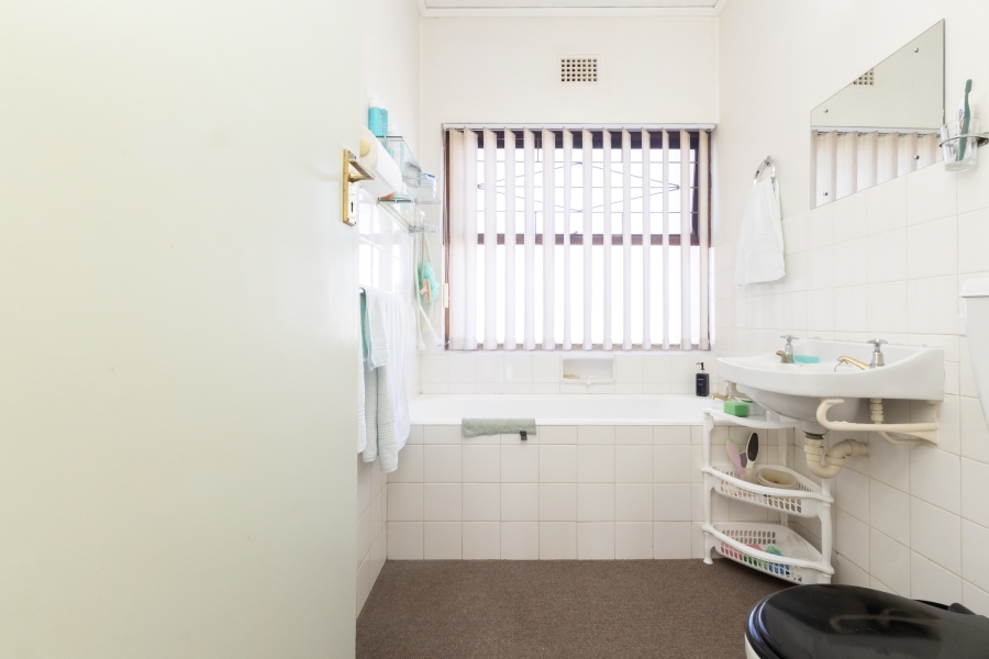 2 Bedroom Property for Sale in Tijgerhof Western Cape
